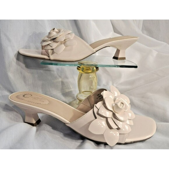 Nude Faux Patent Leather Flower Floral Kitten Heel Slides Sandals Mule Size 10 - Picture 1 of 10